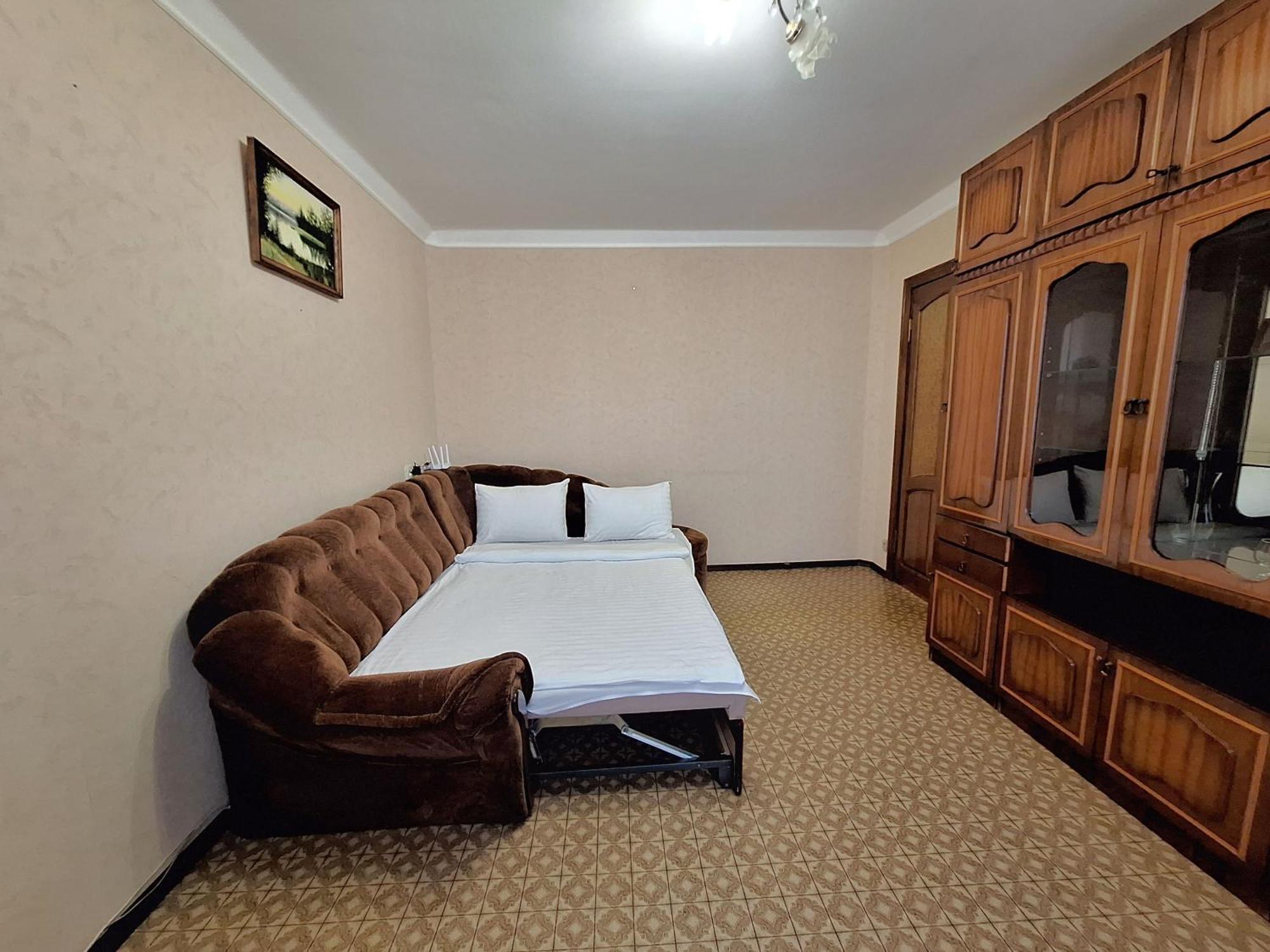 4 Ліжка З Балконом Документи Для Відряджень Мережа Alex Apartments Безконтатне Заселення 24-7 Poltawa Exterior foto